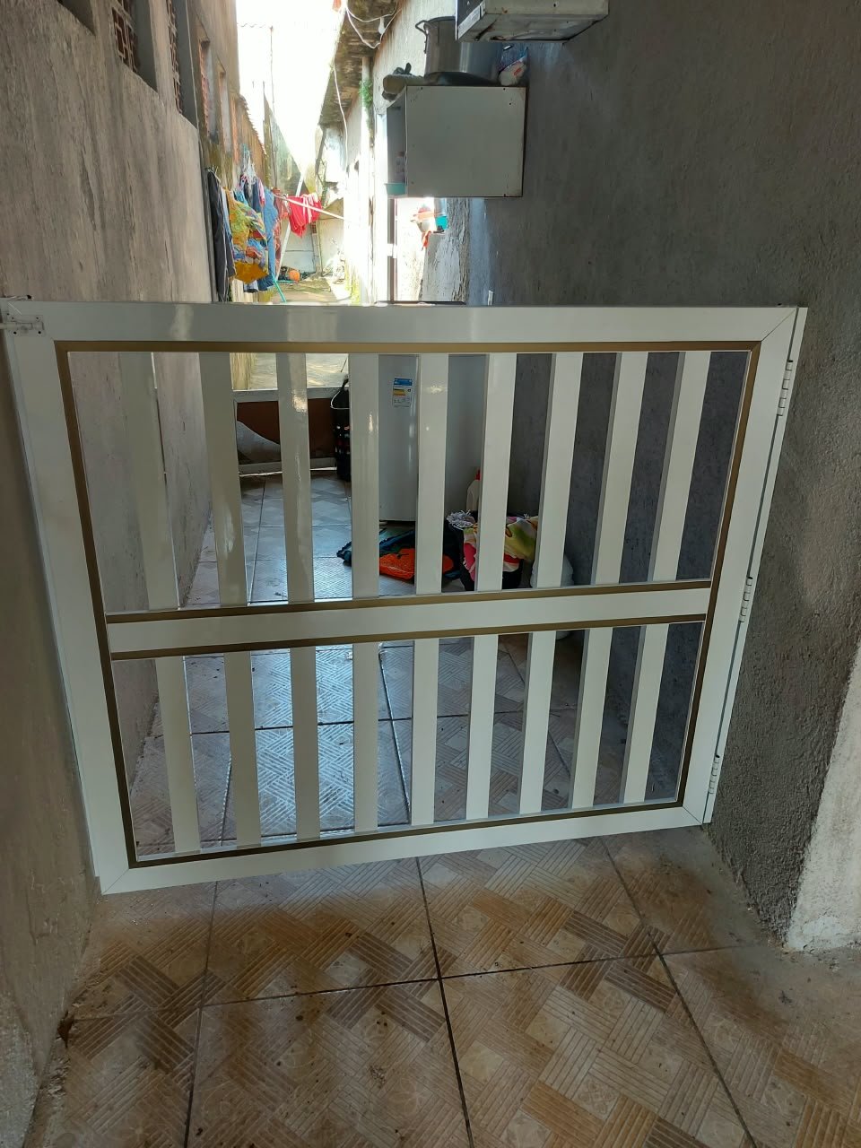 Portãozinho nº 16